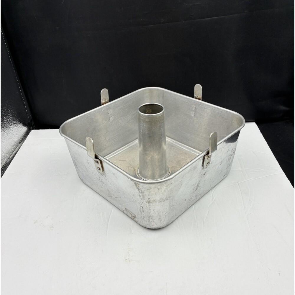 Comet Square Cake Pan Aluminum 2 Pc Bundt Angel Food Tube Cooling Feet Vintage